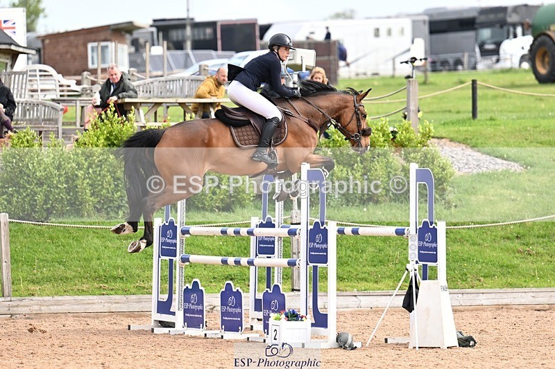 260507-095619-01341 - Cls 1 Snr Foxhunter