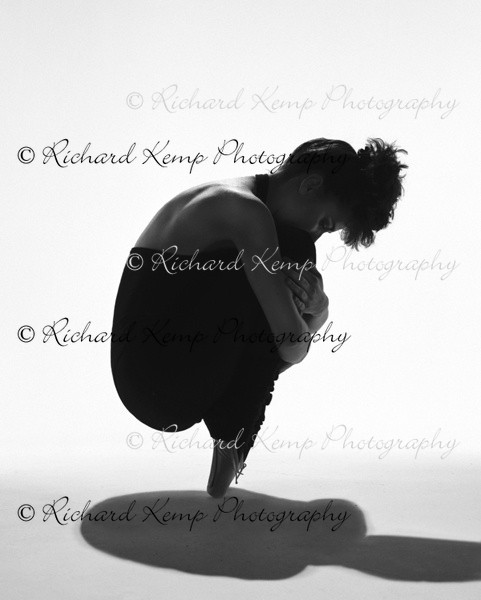 Pointe of balance - Performance