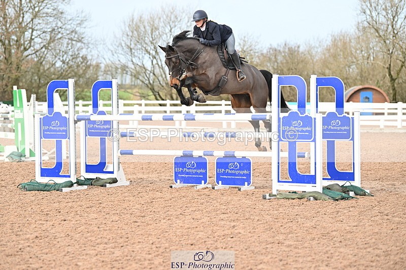 231209A-131826-01879 - Cls 13 Foxhunter & 1.20m Open