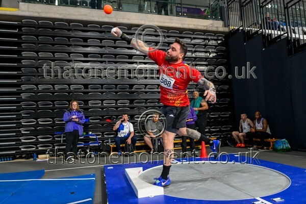 MastRelay26-812957 - Masters Set One