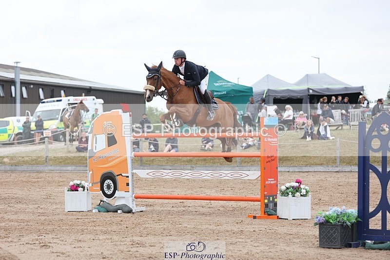 250719-182430-17942 - Cls 7, 3 Star Big Tour Break to End