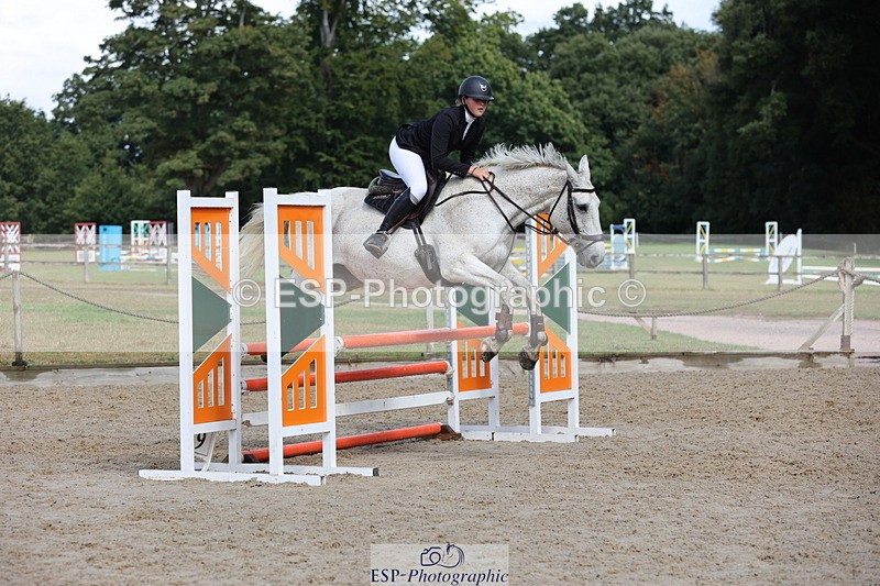 250829A-121945-01616 - Cls 7 British Novice and 90cm