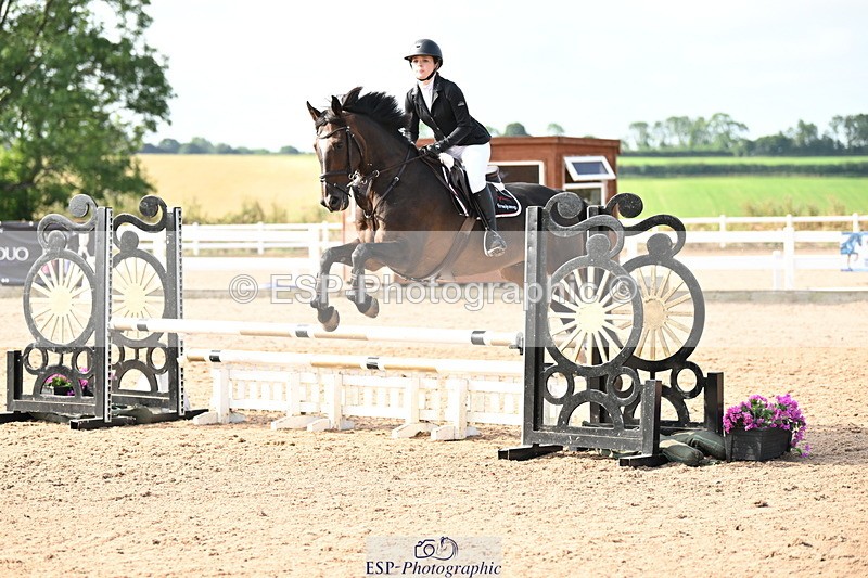 240802A-091358-03331 - Cls 21 A&B Brit Nov & 90cm Open