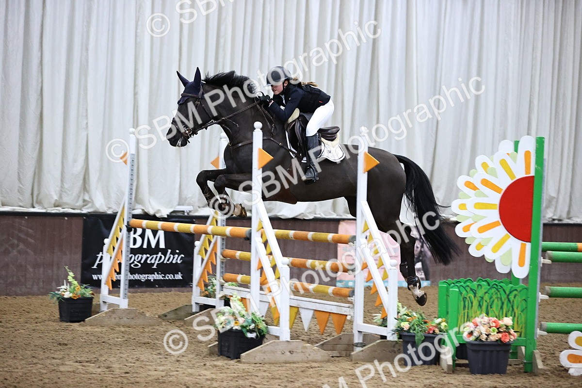 SBM_001485 - Class 4 - Senior Newcomers - 1.10m Open