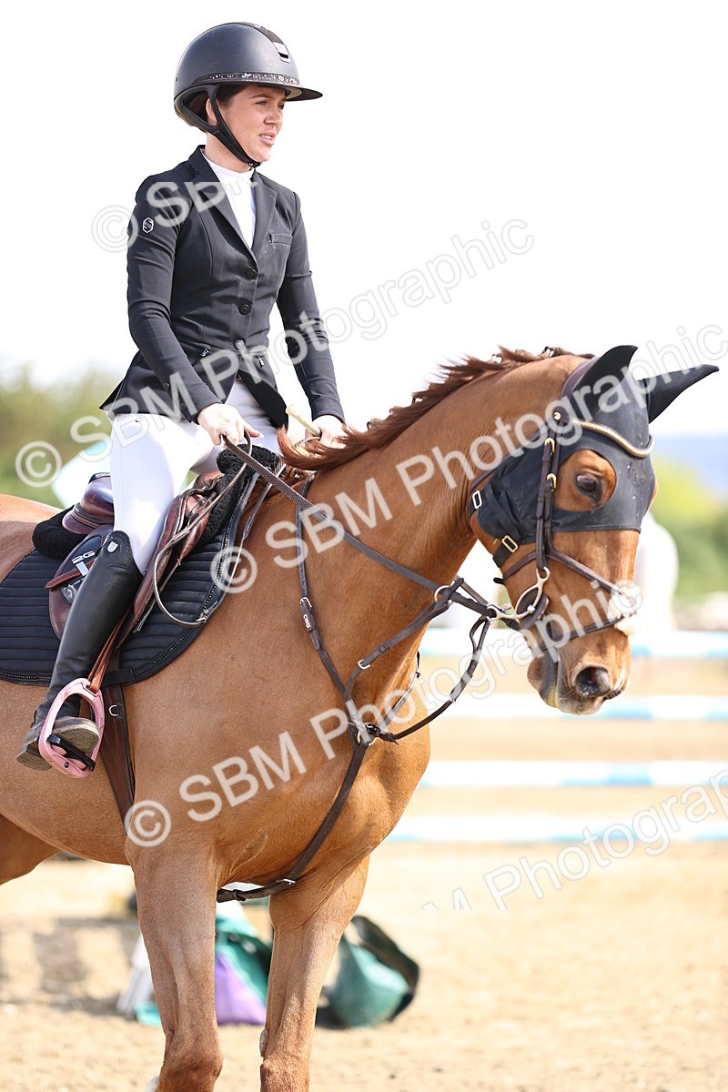 SBM_004292 - Class 17 - Senior Newcomers - 1.10m