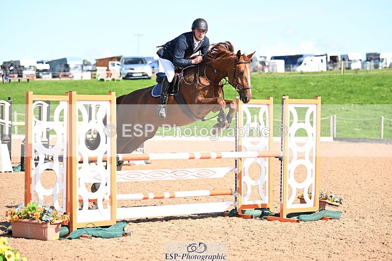 240913A-112027-03859 - Cls 14 Snr Newcomers