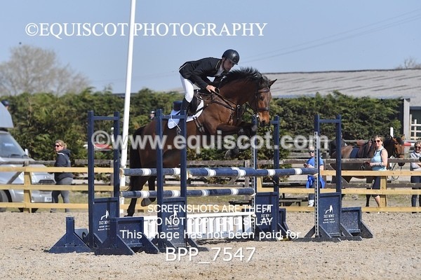 BPP_7547 - CLASS 5 Senior Newcomers/ 1.10m Open