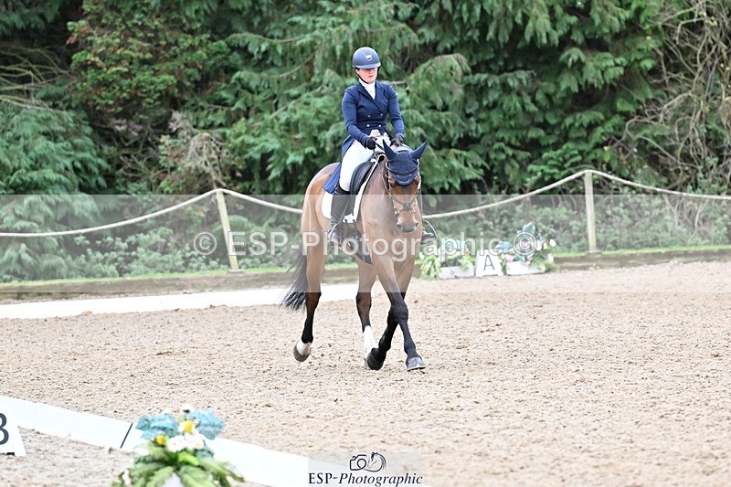 251022A-153206-00570 - B-101-Jemima.Stratton