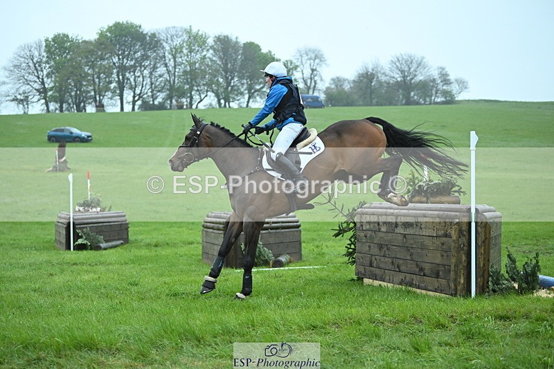 250418-165503-07593 - 304-Danielle.Mccormack-HILDARE.REGARDE.MOI