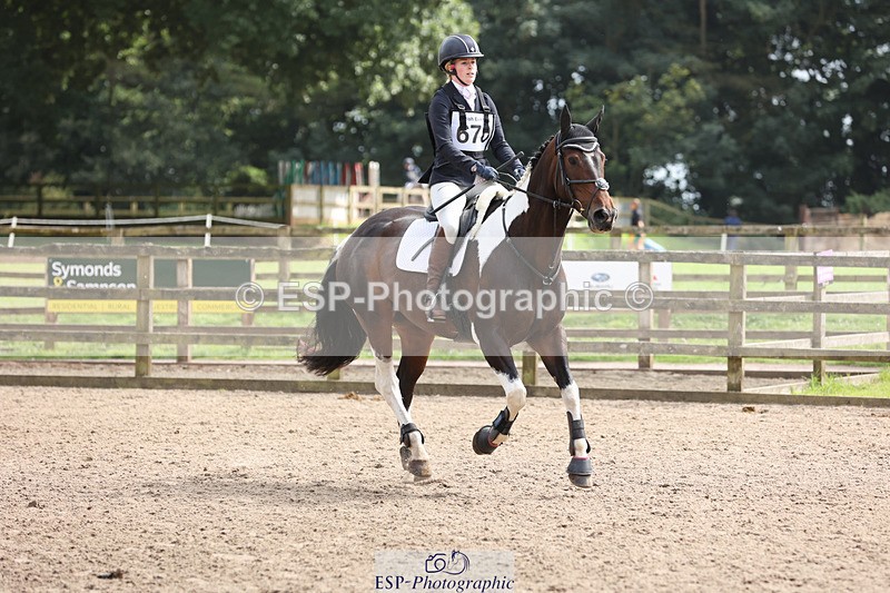 240804-151832-16398 - 670-Yssie_Galvin-FLEETING_INCA