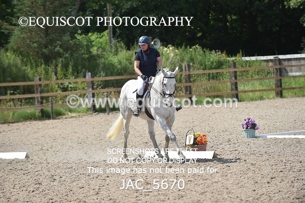 JAC_5670 - CLASS 35:36 NOVICE Test 4 : 6