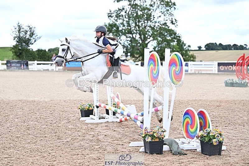 250729-145631-00041 - Clear Round and 60cm