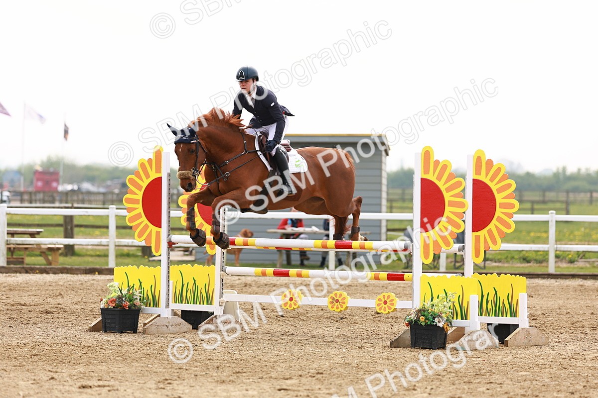  - Class 18 - Senior Newcomers - 1.10m