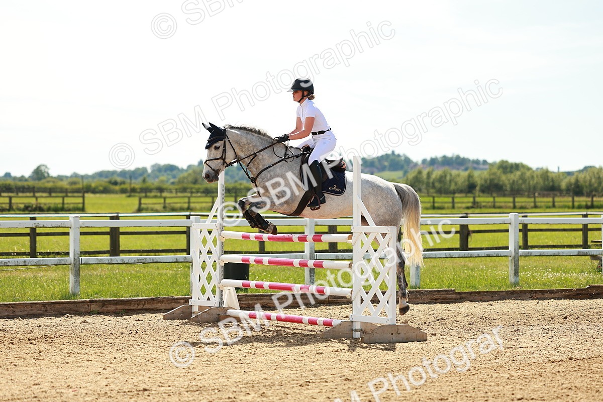 SBM_002558 - Class 4 - Senior Newcomers - 1.10m