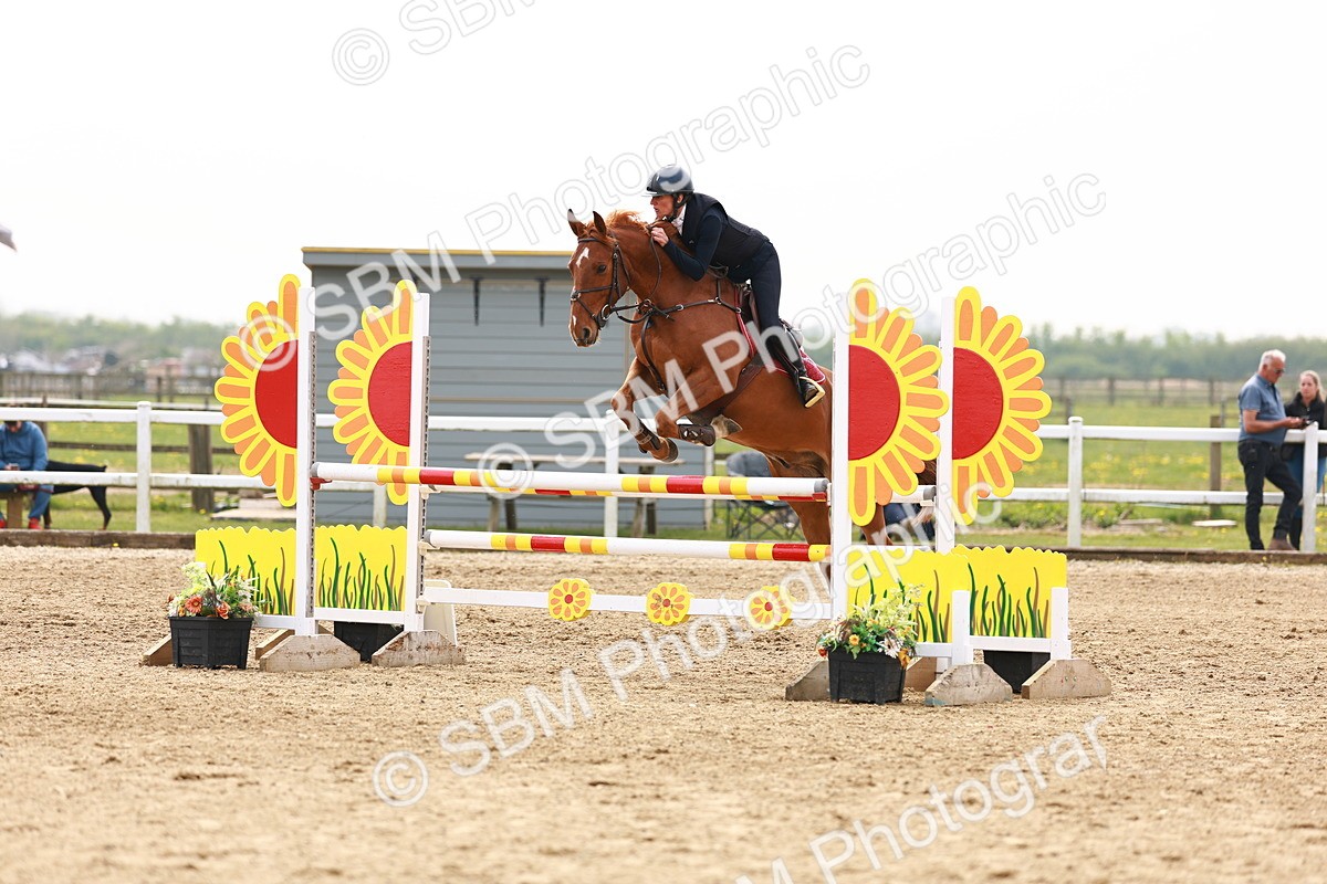  - Class 18 - Senior Newcomers - 1.10m