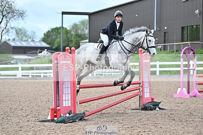 240514A-192629-00583 - 90cm