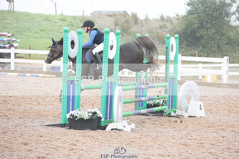 240630A-095132-11641 - Cls 30 British Novice and 80cm Open