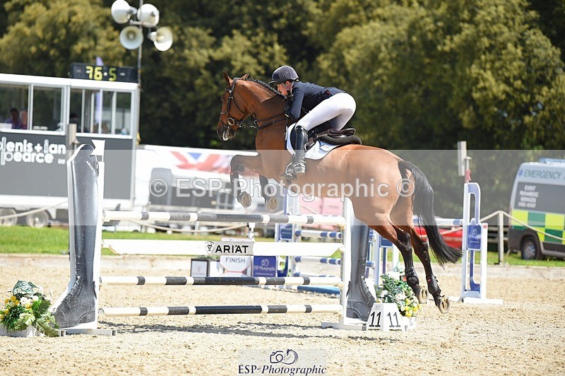 230528-114122-15323 - 327-ROMANTIC-Rosie_Fry-SUNTrotUp+SJ