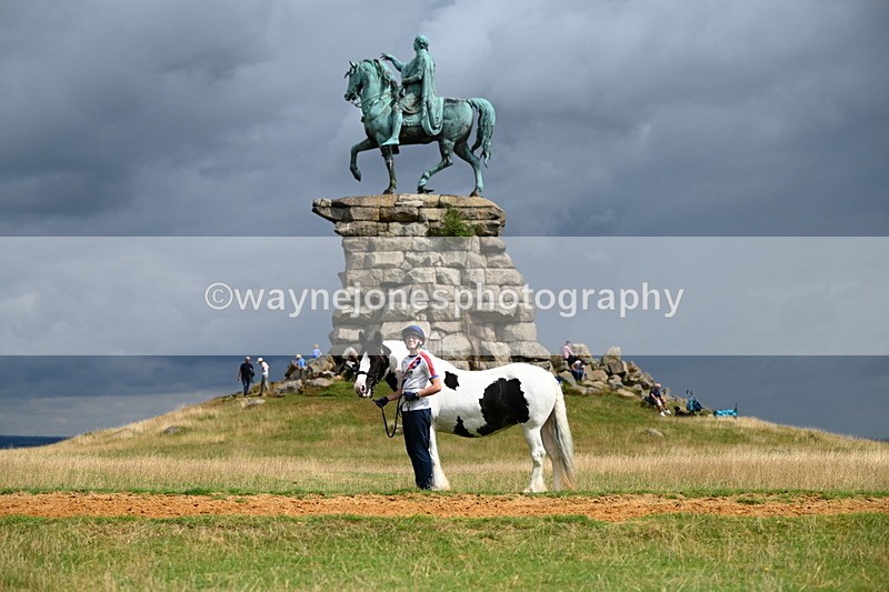 DSC_4666 - Time at Statue 11:10 to 11:42