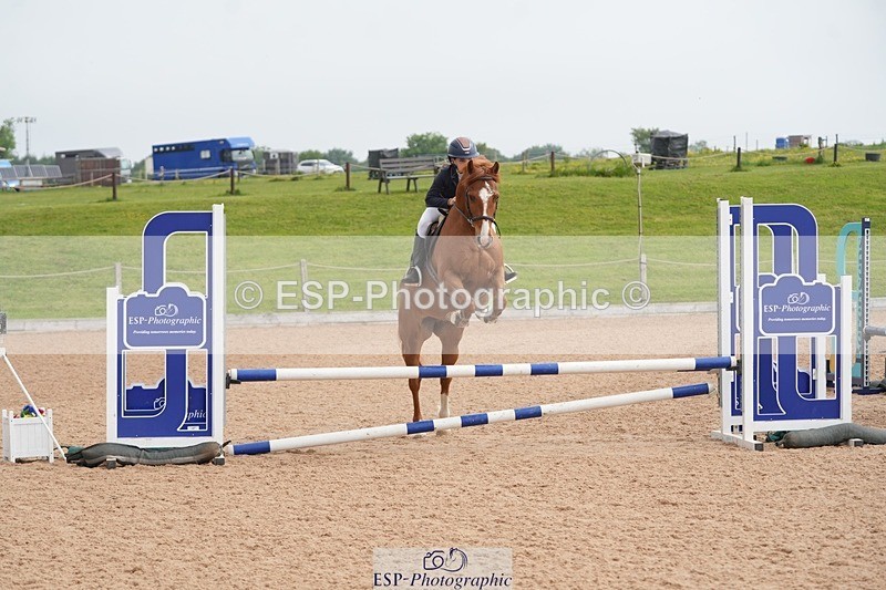 260523-100027-00002 - Cls 1 Pony Intro 70cm