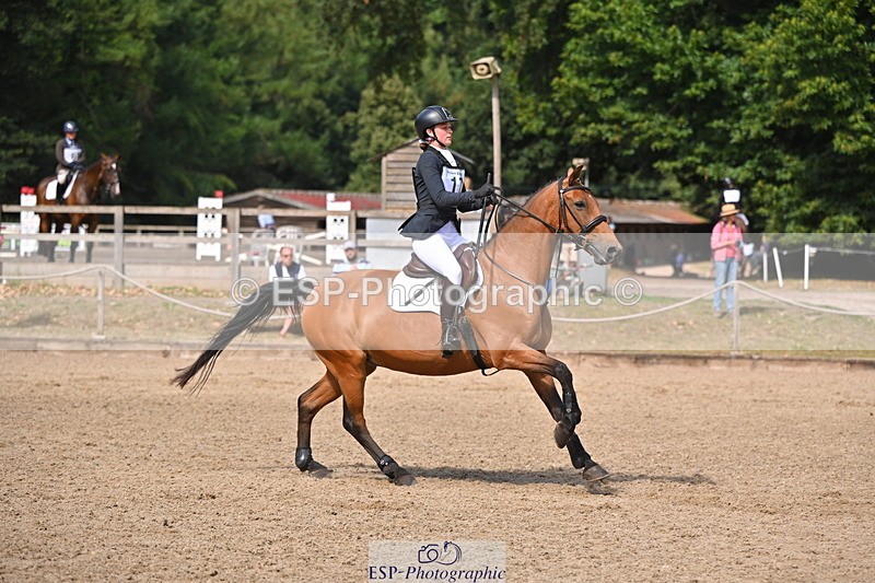 250802A-103529-00629 - A-017-Sophie.Vicary-ENGELIQUE.O