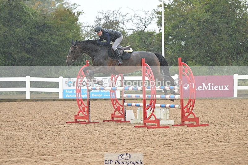 240925A-133143-00888 - Cls 4 Newcomers and 1.10m Open