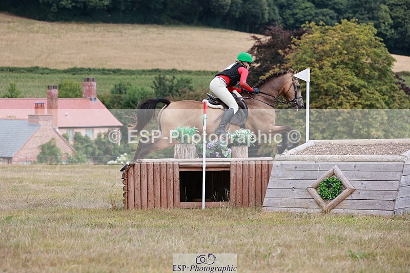 250802A-130939-04280 - A-036-Ottilie.de.Rouet-SILVERSPRINGS.CHATTERBOX