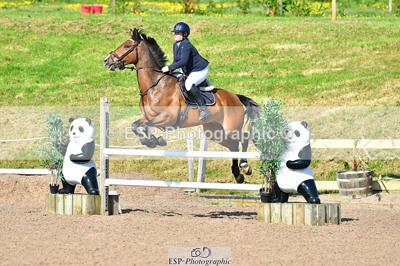 230527A-165845-05440 - Cls 20 Chard 1.10m Speed Derby