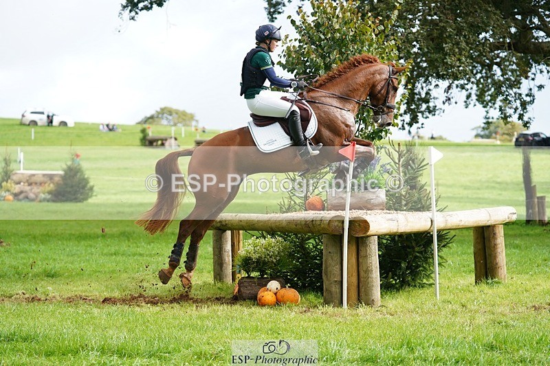 231020-124402-08956 - 043-OTTENTIK.NOBILITY-Dani.Evans-XC