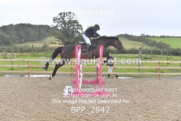 BPP_2942 - CLASS 4 Senior BritiNovice/ 90cm Open