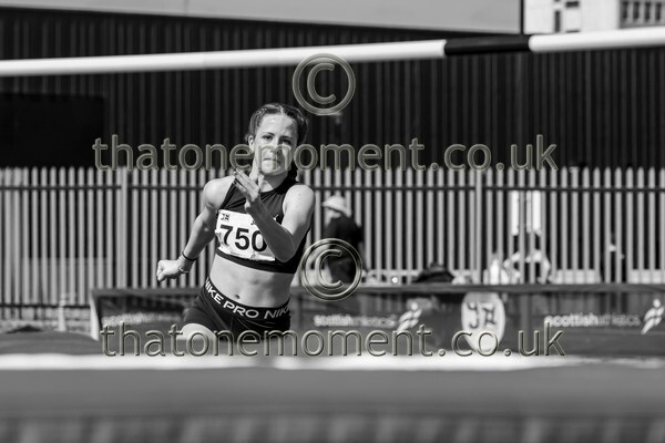 Age25SAT-915996 - Field Female Set Two