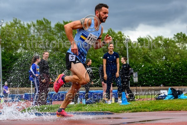 CEM26-913765 - Track Male Set Two