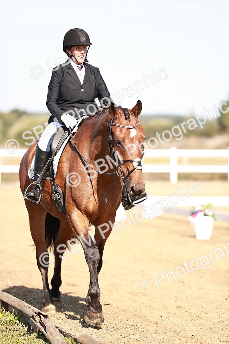 SBM_004336 - Class 12 - Novice 5 - 9.07-10.10