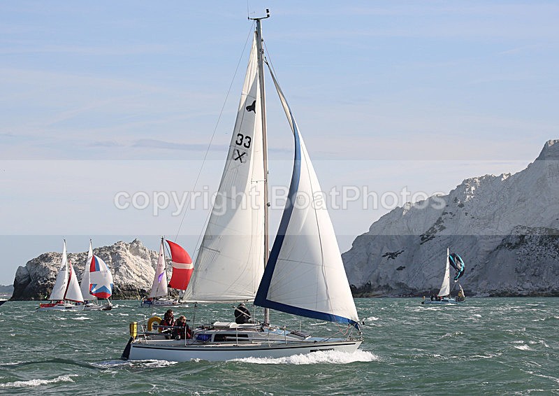 130601 33X WT7A8107 - ROUND THE ISLAND RACE - 1st June 2013