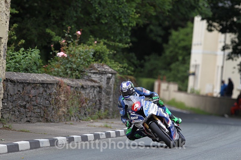  - Superstock Race