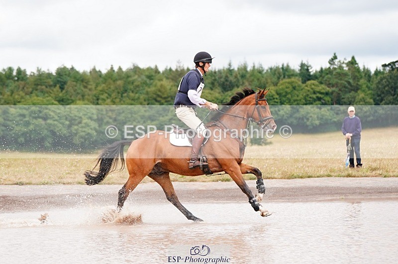 250803A-150516-15743 - P-711-William.Fox-Pitt-CUSCO