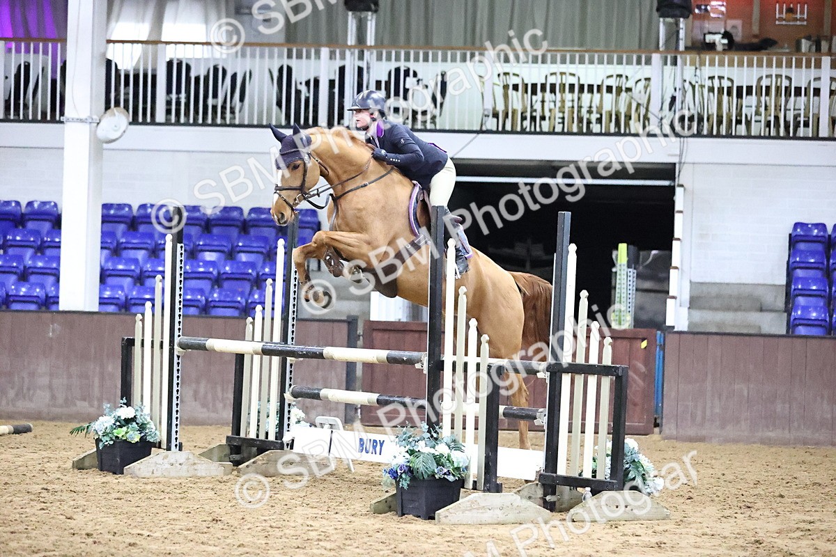 SBM_2003 - Class 8 - Nupafeed Supplements Senior Discovery/ 1m Open