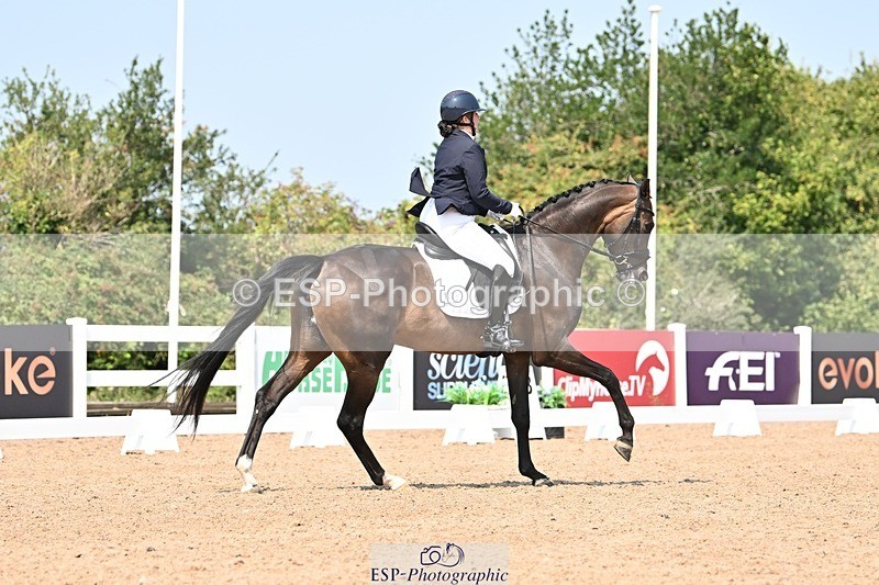 250816-124335-04317 - 100-Deborah.NewmanSoraya.IV