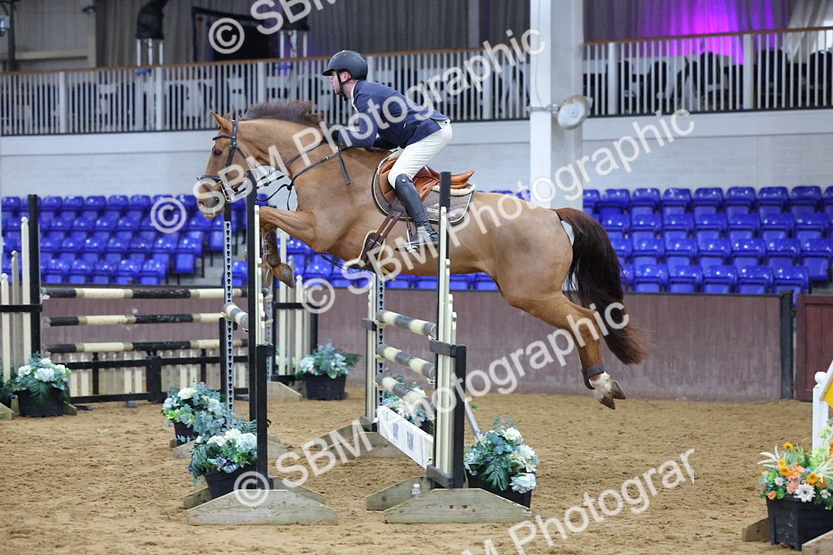 1I0A5041 - Class 9 - Senior Newcomers/ 1.10m Open