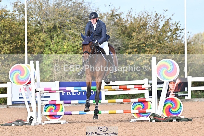 261014-110738-00147 - Cls 03 Snr Disco & 1.00m Open