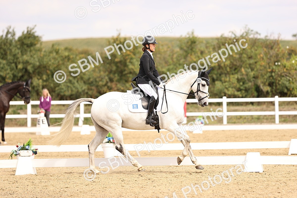 SBM_013739 - Class 4 - Novice 5  12.13-13.02