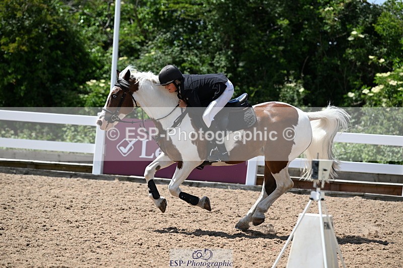 240609A-133804-05807 - Cls 25 Pony Newcomers and 1m Open