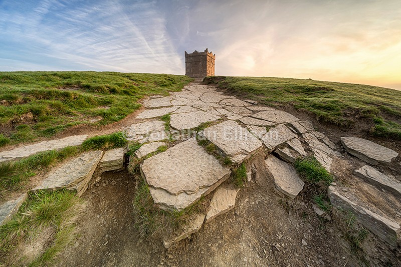 Rivington Pike Sunrise - Rivington And Surrounding Areas
