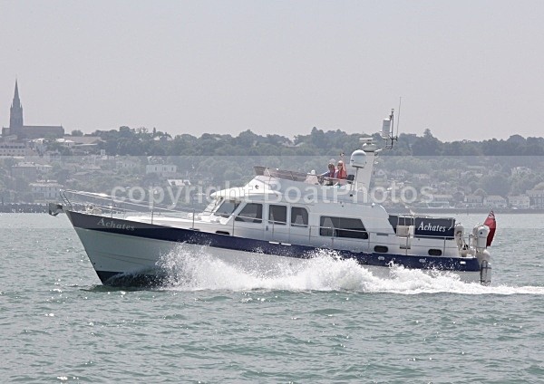 090627 ACHATES IMG_5600 - Flybridge Cruisers