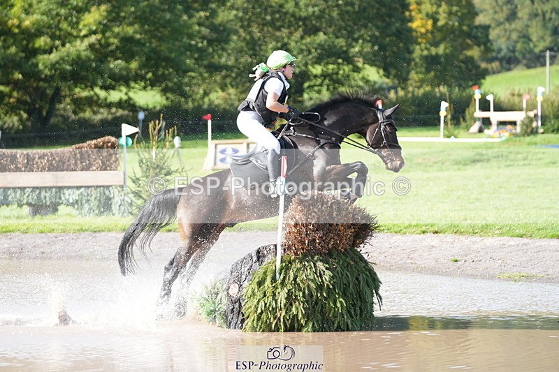 251024A-131322-11017 - B-148-Tarka.Abraham