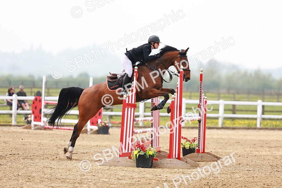  - Class 18 - Senior Newcomers - 1.10m