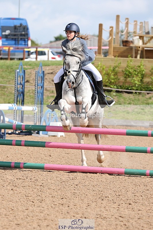 240714A-095520-01633 - Cls 3 A&B Pony BN & 80cm Open