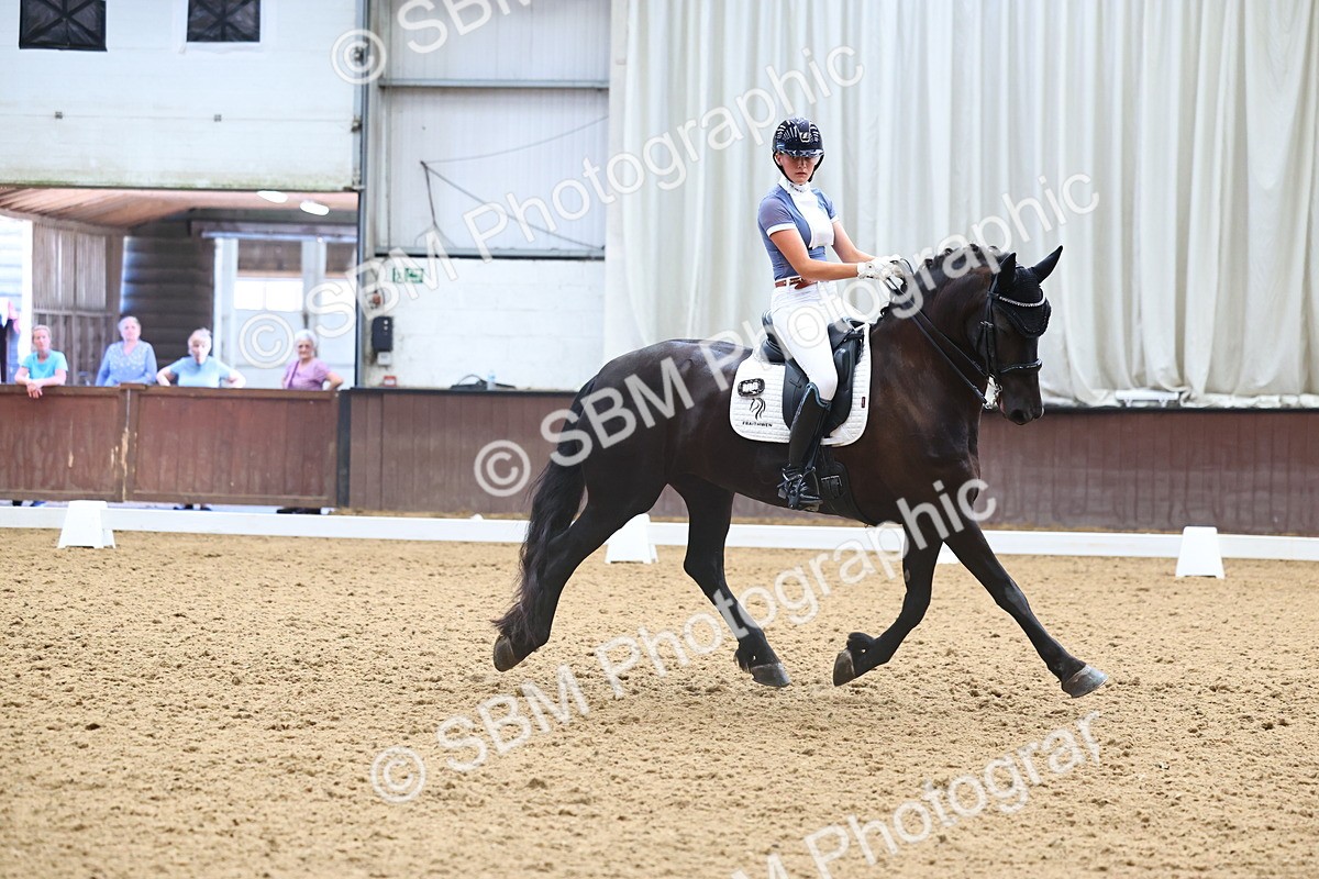 SBM_022460 - Class 18 - M6