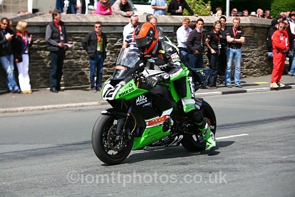  - Senior Race - TT 2010