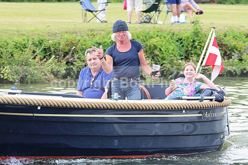 140706 HONKEY TONK WOMAN WT7A0452 - HENLEY ROYAL REGATTA - SUNDAY 6th July 2014